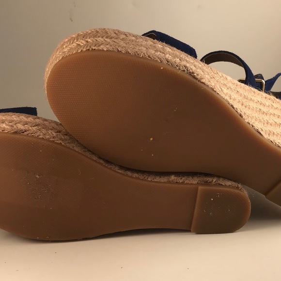 NWOT Steve Madden blues wedges in size 6 - Picture 12 of 13